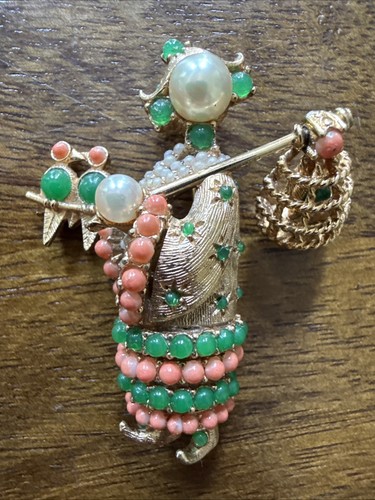 Rare ciner gold tone turquoise - rare,